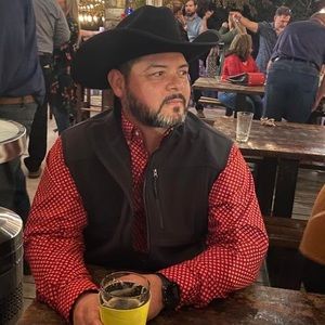 Meet your Posher, Jason